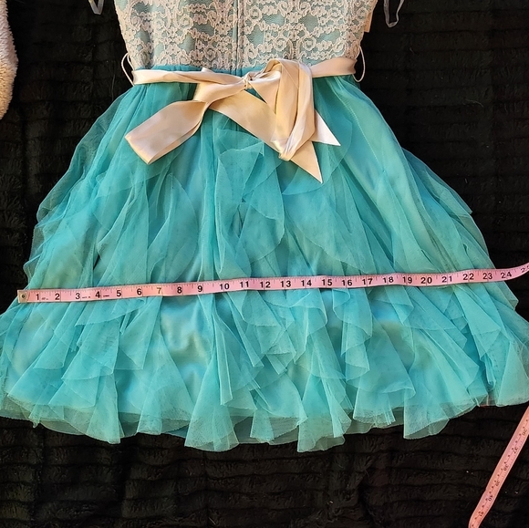 TEAZE ME SZ 7 Green/Ivory Ruffle Tulle Sleeveless Cocktail Dress - Picture 12 of 15